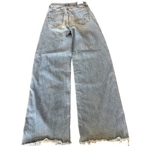 American Eagle wide leg jeans light wash raw hem womens' size 00 regular boho